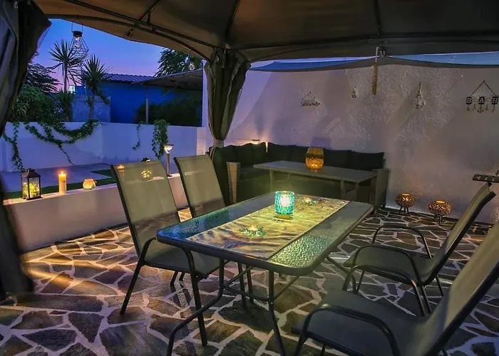 Acqua E Sole Ground Floor House 펜션